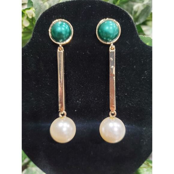 Women's Vintage Gold French Green Stylish Drop Dangle Earrings Set - Picture 7 of 7